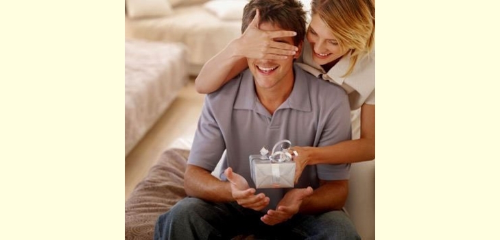 Wat te presenteren aan je geliefde op 23 februari