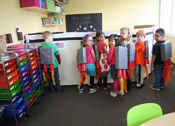 Kosmonautics Day op school
