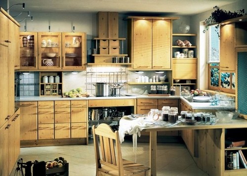 Hoe voor eens en altijd de rotzooi in de keuken weggewerkt te worden: 5 stappen naar netheid en comfort