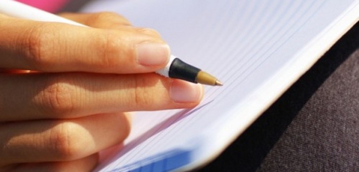 Hoe schrijf je een interessant essay over jezelf?