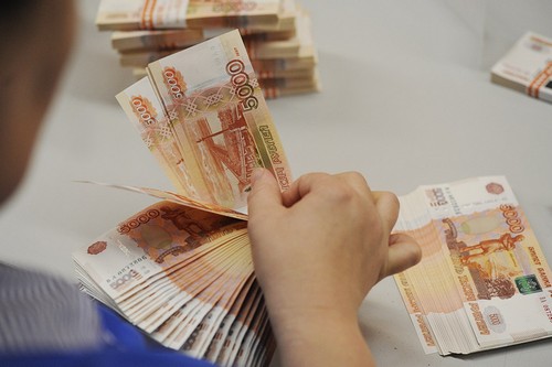 Hoe roebels overbrengen naar hryvnia en vice versa