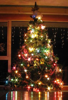 Hoe een kerstboom te versieren