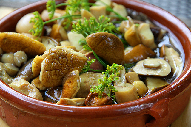 Ingeblikte champignons voor de winter