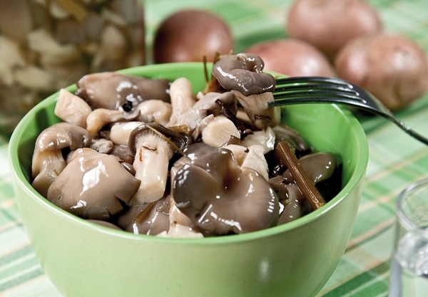 Ingeblikte champignons voor de winter
