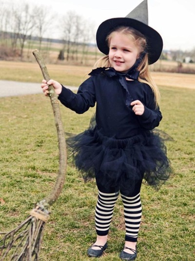 Kostuum voor Halloween 2017 voor meisjes en meisjes