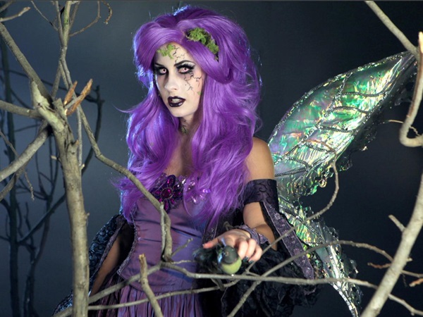 Enge make-up voor Halloween met je eigen handen voor meisjes en meisjes