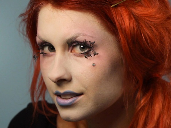 Enge make-up voor Halloween met je eigen handen voor meisjes en meisjes
