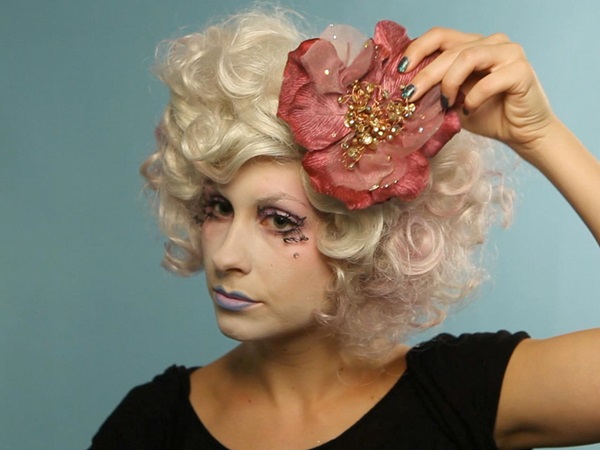 Enge make-up voor Halloween met je eigen handen voor meisjes en meisjes