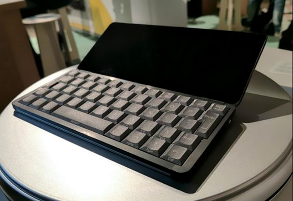 Miniatuur laptop Gemini PDA - voor degenen die onderweg zijn