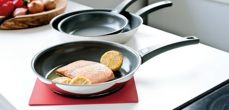 Wat is een koekenpan met keramische coating