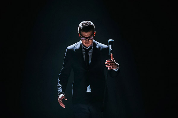 Waarom wordt 'Returned' de meest spectaculaire theatrale show van de 21e eeuw genoemd?