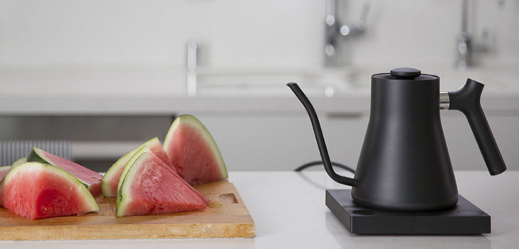 Cadeau voor esthetes: "intelligente" koffiezetapparaat Stagg Ekg