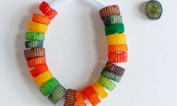 Origineel cadeau voor 8 maart met je eigen handen