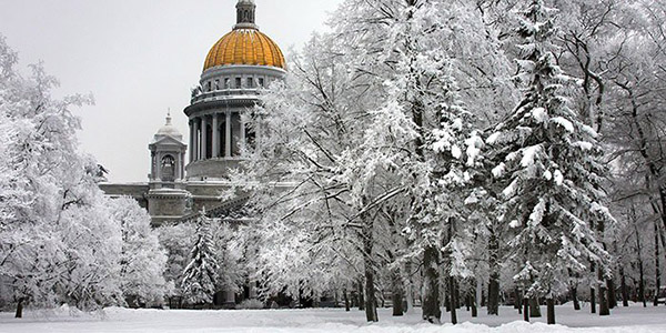 Weer in St. Petersburg voor december 2016, Nieuwjaar. Nauwkeurige weersvoorspelling voor december 2016 voor St. Petersburg en Leningrad aan het begin en het einde van de maand