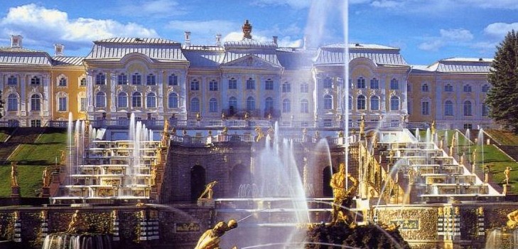 Het weer in Sint-Petersburg in augustus 2016 wordt voorspeld door het hydrometeorologisch centrum. Hoe is het weer in Sint-Petersburg in augustus?
