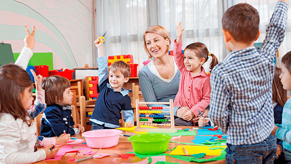 Gefeliciteerd met Teacher's Day 2017 in proza, poëzie en foto's