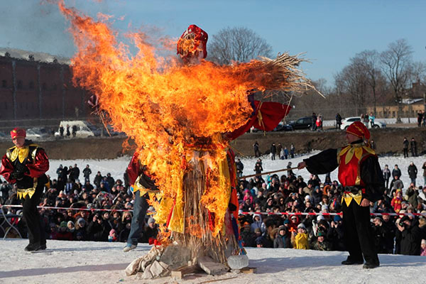Gefeliciteerd met Maslenitsa 2017
