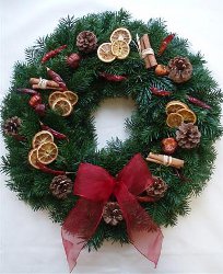 Kerstkrans met eigen handen Kerstkrans met eigen handen
