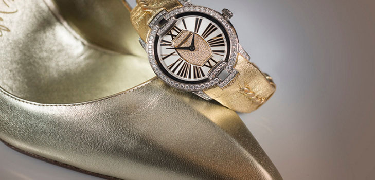 Charm van de jaren 40 in de lijn van sieraden horloges Velvet door Massaro