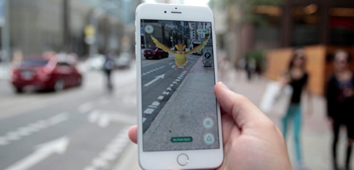 Hoe gratis spel Pokemon GO in Rusland en vergelijkbare spellen op Androyd en op iPhone te downloaden van de officiële site