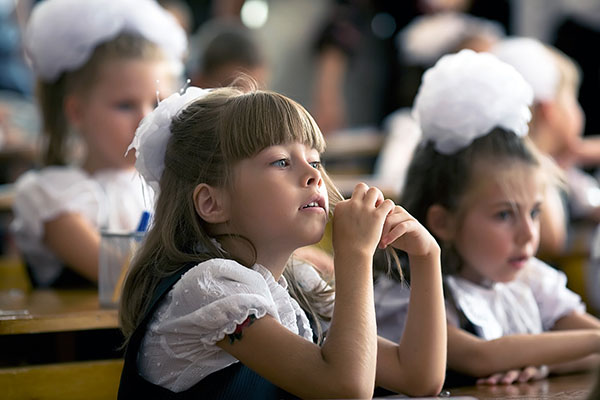 Gedichten voor eerste-klassers aan de lijn ter ere van Kennisdag 1 september