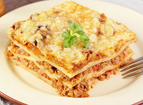 Heerlijk en snel feestelijk diner op 23 februari, lasagne met champignons