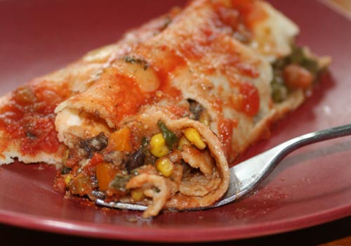 Enchiladas met bonen en wortelgroenten