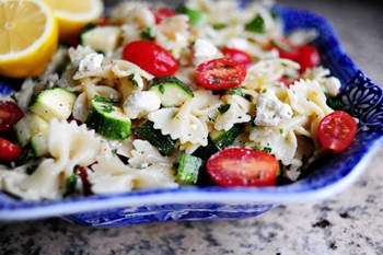 recept voor een interessante salade met courgette
