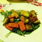 Beeld van een recept voor een eenvoudige en smakelijke salade