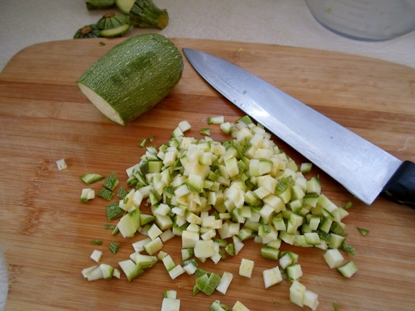 Pittige courgette in het Koreaans - het lekkerste recept voor de winter