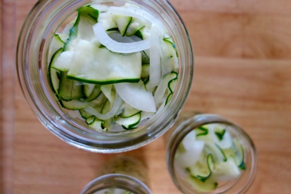 Pittige courgette in het Koreaans - het lekkerste recept voor de winter