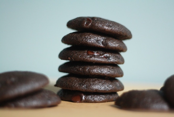 Hoe koekjes op bier te bakken: een eenvoudig recept met een foto