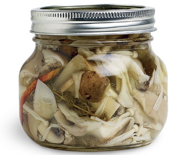 Hoe champignons thuis te maken - recepten voor de winter in banken