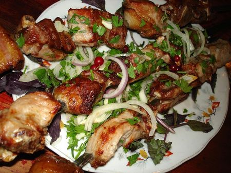 Een lamskebab koken