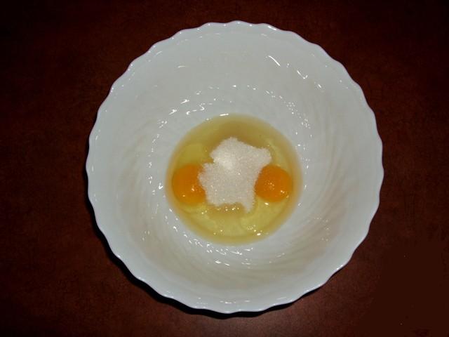 Hoe pannenkoeken op yoghurt te bereiden - de beste recepten met een foto