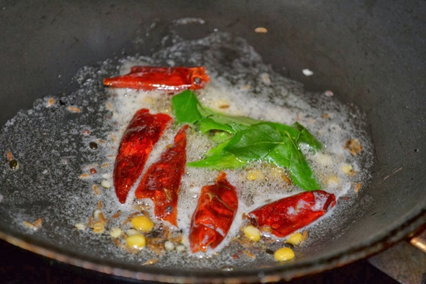 Hoe cantharellen in een koekenpan te koken