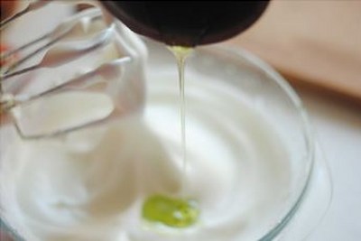 Hoe meringue te koken, een heerlijk recept met een foto
