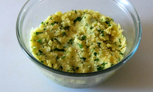 Taarten bakken met aardappelen in de oven - stap voor stap fotorecept Foto van een recept van taarten met aardappelen