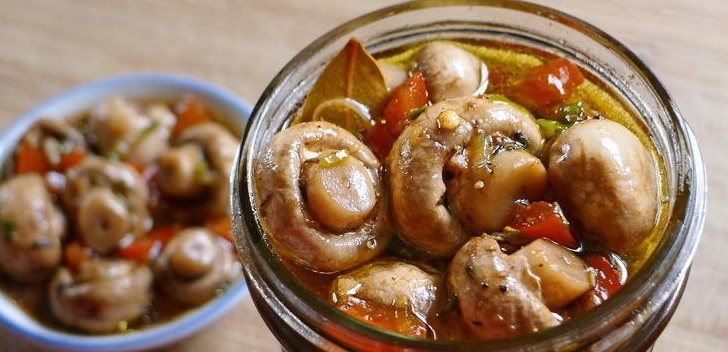 Recept voor ingeblikte champignons voor de winter