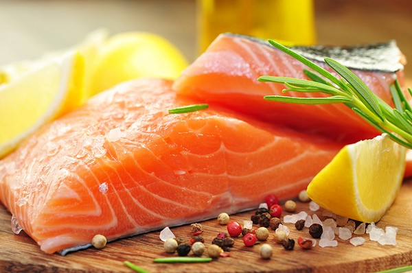 Hoe u zalm in pekel plukt: recepten