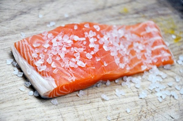 Hoe u zalm in pekel plukt: recepten