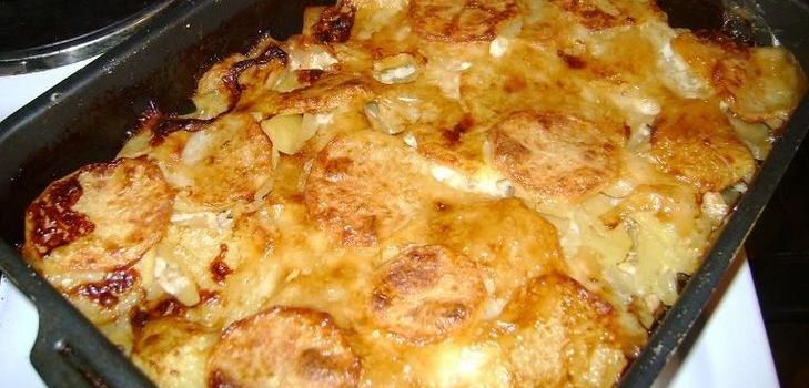 Aardappelen met vlees in de oven: hoe kun je heerlijk koken?