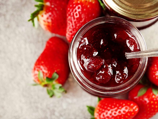 Heerlijke dikke aardbeienjam, recepten voor de winter