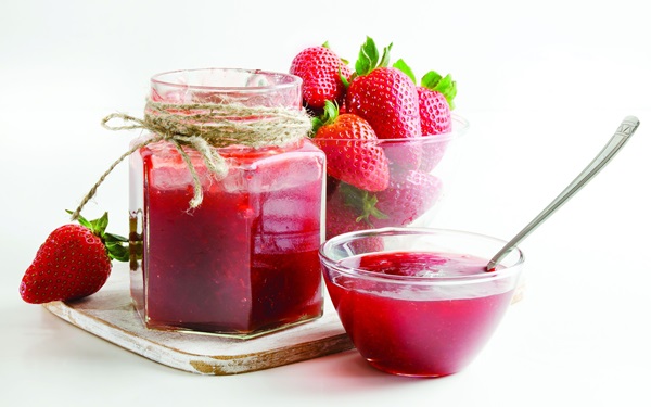 Heerlijke dikke aardbeienjam, recepten voor de winter
