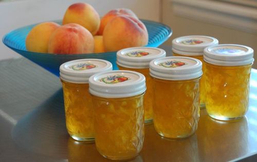 Ingeblikte perziken voor de winter, de beste recepten. Jam, compote, perziken in het sap