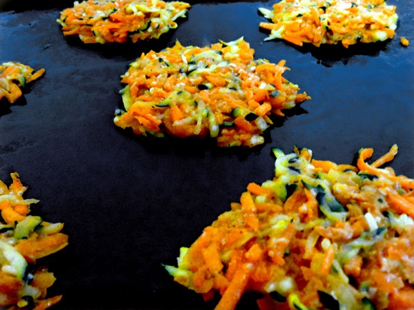 Heerlijke pannekoeken van courgettes op snelle recepten