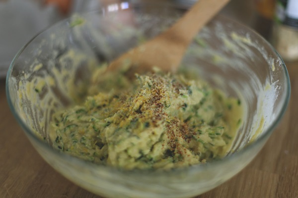 Heerlijke pannekoeken van courgettes op snelle recepten