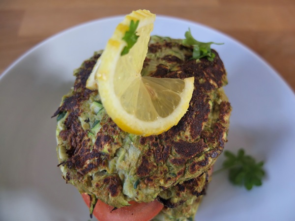 Heerlijke pannekoeken van courgettes op snelle recepten