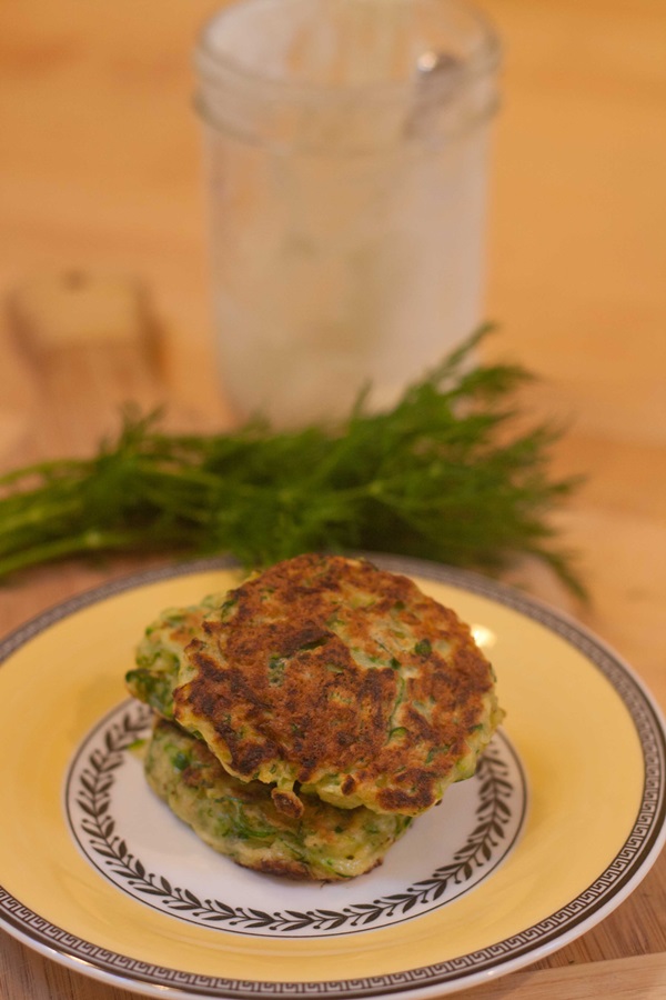 Heerlijke pannekoeken van courgettes op snelle recepten