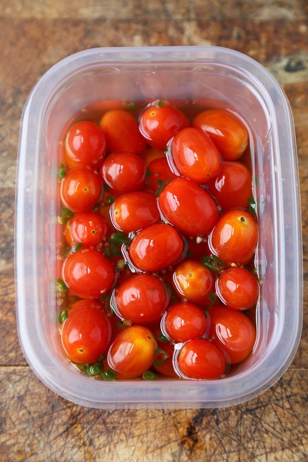 Tomaten met knoflook voor de winter, recepten. Tomaten oogsten met knoflook voor de winter: een recept voor snel koken, zonder sterilisatie, gezouten zonder te baden Tomaten met knoflook voor de winter, recepten. Tomaten oogsten met knoflook voor de winter: een recept voor snel koken, zonder sterilisatie, gezouten zonder te baden